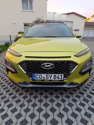 Hyundai KONA 1.6 T-GDI DCT 4WD Style Bild 3