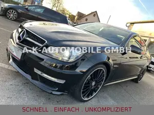Mercedes-Benz C 63 AMG Coupe Performance*NEUWERTIGER ZUSTAND* Bild 2