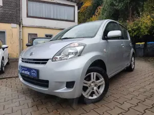 Daihatsu Sirion Sirion 1.3/1.Hand/wenig KM/ TÜV neu/Klima/8fach