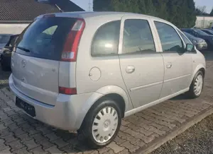 Opel Meriva Meriva 1.6 16V Easytronic (Essentia)Klima.1er Hand Bild 3