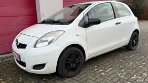 Toyota Yaris l-VVT-i -Klima-Alufelgen-TÜV-Garantie