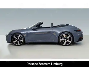 Porsche 992 911 Carrera Cabriolet Rückfahrkamera BOSE Bild 2