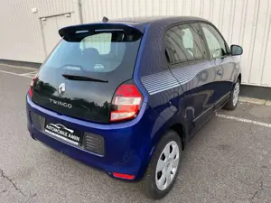 Renault Twingo Experience aus 1.Hand nur 4200 Km TÜV NEU Bild 4