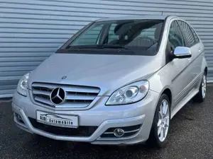 Mercedes-Benz B 180 CDI  Automatik Klima LM GRA**