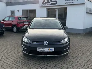 Volkswagen Golf e-Golf VII Lim. Automatik Navi LED 1.Hand Bild 2