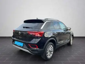 Volkswagen T-Roc 1.5 TSI DSG Life LED+ACC+Kamera+Navi+App+C Bild 2