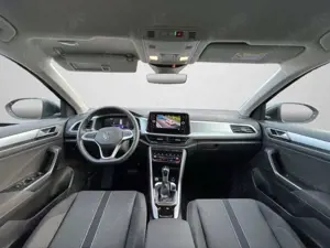 Volkswagen T-Roc 1.5 TSI DSG Life LED+ACC+Kamera+Navi+App+C Bild 3