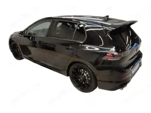 Volkswagen Golf VIII 2.0 TSI DSG 4Motion R Black Edition Na Bild 3