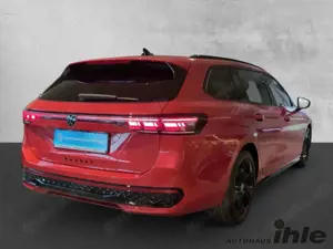 Volkswagen Passat Variant 2,0 TDI DSG R-Line Black Style AHK+TRAVEL Bild 3