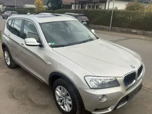 BMW X3 xDrive 20 d*NEU*TÜV*NAVI* Panorama* Automat Bild 5