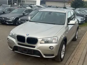BMW X3 xDrive 20 d*NEU*TÜV*NAVI* Panorama* Automat Bild 4