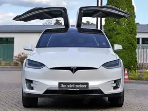 Tesla Model X MODEL X 100D KOSTENLOSES LADEN Bild 5