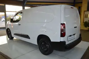Fiat Doblo Kastenwagen L2 1.5 BlueHDi KLIMA / R-KAM Bild 3