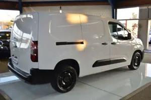 Fiat Doblo Kastenwagen L2 1.5 BlueHDi KLIMA / R-KAM Bild 4