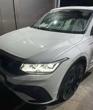 Volkswagen Tiguan R-Line eHybrid Bild 4