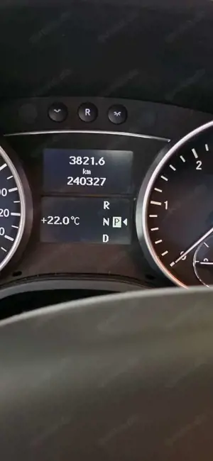 Mercedes-Benz ML 320 4 matic Bild 4