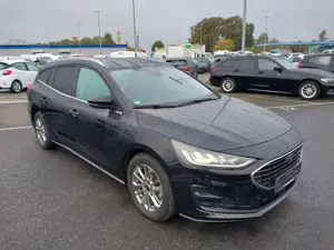 Ford Focus Turnier 1.5TDCI Titanium X AUTOMATIK*LED* Bild 4