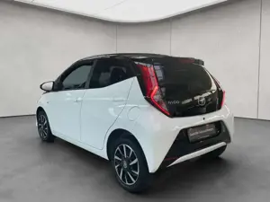 Toyota Aygo X x-final /Allwetter/Klimaauto./Rückfahrk. Bild 3