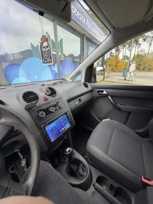 Volkswagen Caddy 1.6 TDI Bild 2