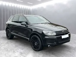 Volkswagen Touareg V6TDI *ATM mit 110TKM/AHK/Dynaudio/Navi*