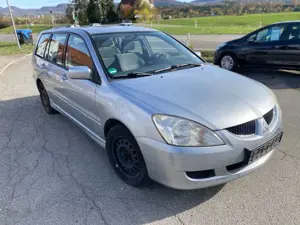 Mitsubishi Lancer Lancer Kombi Kombi 2.0 Sport*Klima*Kein TÜV Bild 3