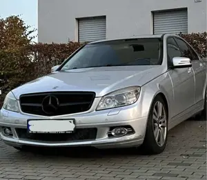 Mercedes-Benz C 350 CDI V6 / TÜV NEU Bild 2