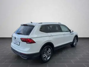 Volkswagen Tiguan Allspace Life 2,0 l TDI SCR 150 PS DGS7 Bild 2