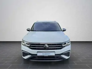 Volkswagen Tiguan Allspace Life 2,0 l TDI SCR 150 PS DGS7 Bild 5