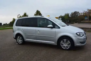 Volkswagen Touran 1.4 TSI DSG Freestyle 7-sitzer Bild 3