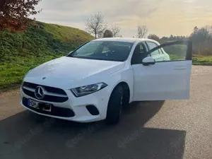 Mercedes-Benz A 200 A 200 7G-DCT