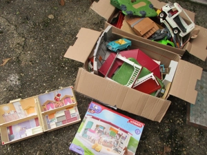 2 grosse Karton Playmobil u. Schleich