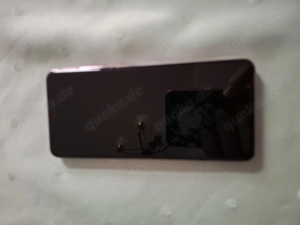 Hallo verkaufe hier ein Samsung s20 128 GB in Cloud blue in einem neuwertigen Zustand 