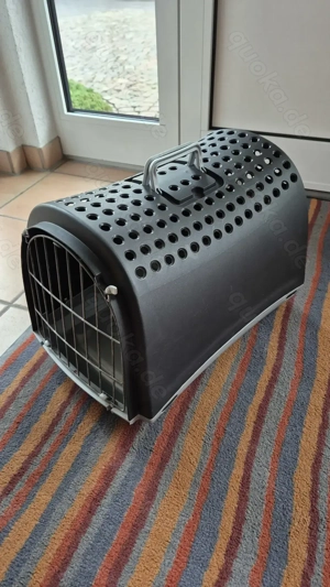 Transportbox für Katzen und kleine Hunde
