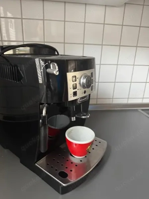 Kaffeevollautomat DeLonghi Magnifica S - Top Zustand
