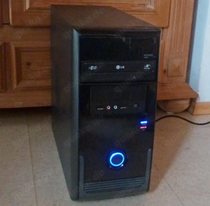 Gaming PC: KFA2 GTX 1060, CPU i5-6500, 16GB DDR4, Windows 11 Pro.