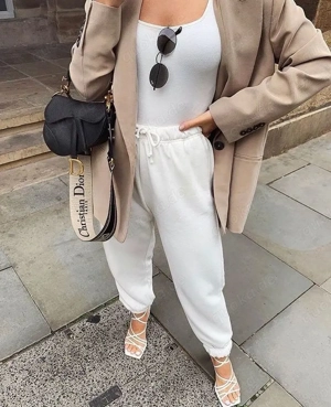 Paar sucht Paar mit bi sexueller Sie Bild 2