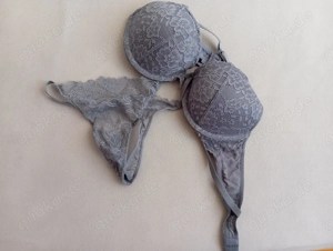 Wer vergnügt sich mit meiner Wäsche 