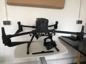DJI Matrice 300 RTK Standalone schwarz