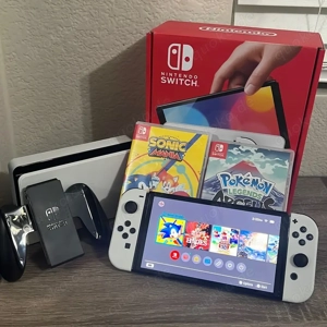 Nintendo Switch Oled + 2 Spiele