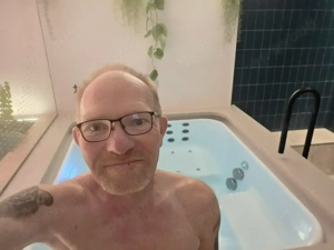 Gesucht wirst du für einen Sauna Besuch +++