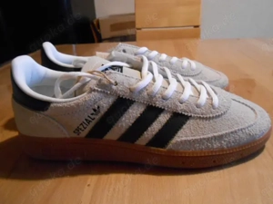 Sneaker Adidas Handball Spezial  Gr. 39 1 3  Neu
