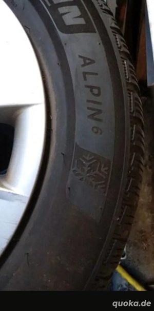 Winterreifen 215 60 R16 