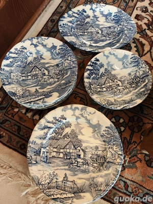 Speiseservice im englischen Stil 