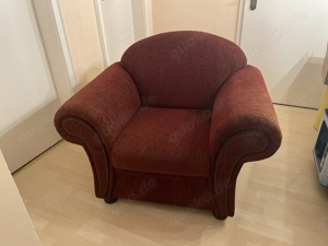 Mächtiger weinroter Polstersessel zu verschenken (gegen Abholung)