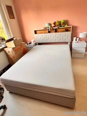 Bett mit Matratze 140x200cm