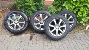 Winterräder VW Tiguan 5N - 215 65 R17 - Pirelli Scorpion Winter