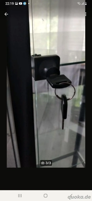 schwarze, metall,  Glas, Glasvitrine ,Vitrine super schön  Bild 2