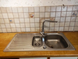 Edelstahlspülbecken