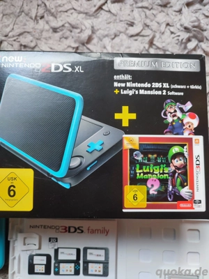 Nintendo 2DS XL mit verschiedenen spielen 
