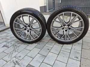 Q3 Sport, 5-V-Speichen-Stern, 2 x Felgen mit Reifen, Kratzer!!!